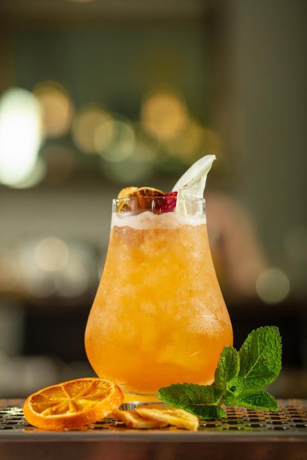 โรซีต เฮาส์ ลอนดอน Hotel ภายนอก รูปภาพ A Zombie cocktail