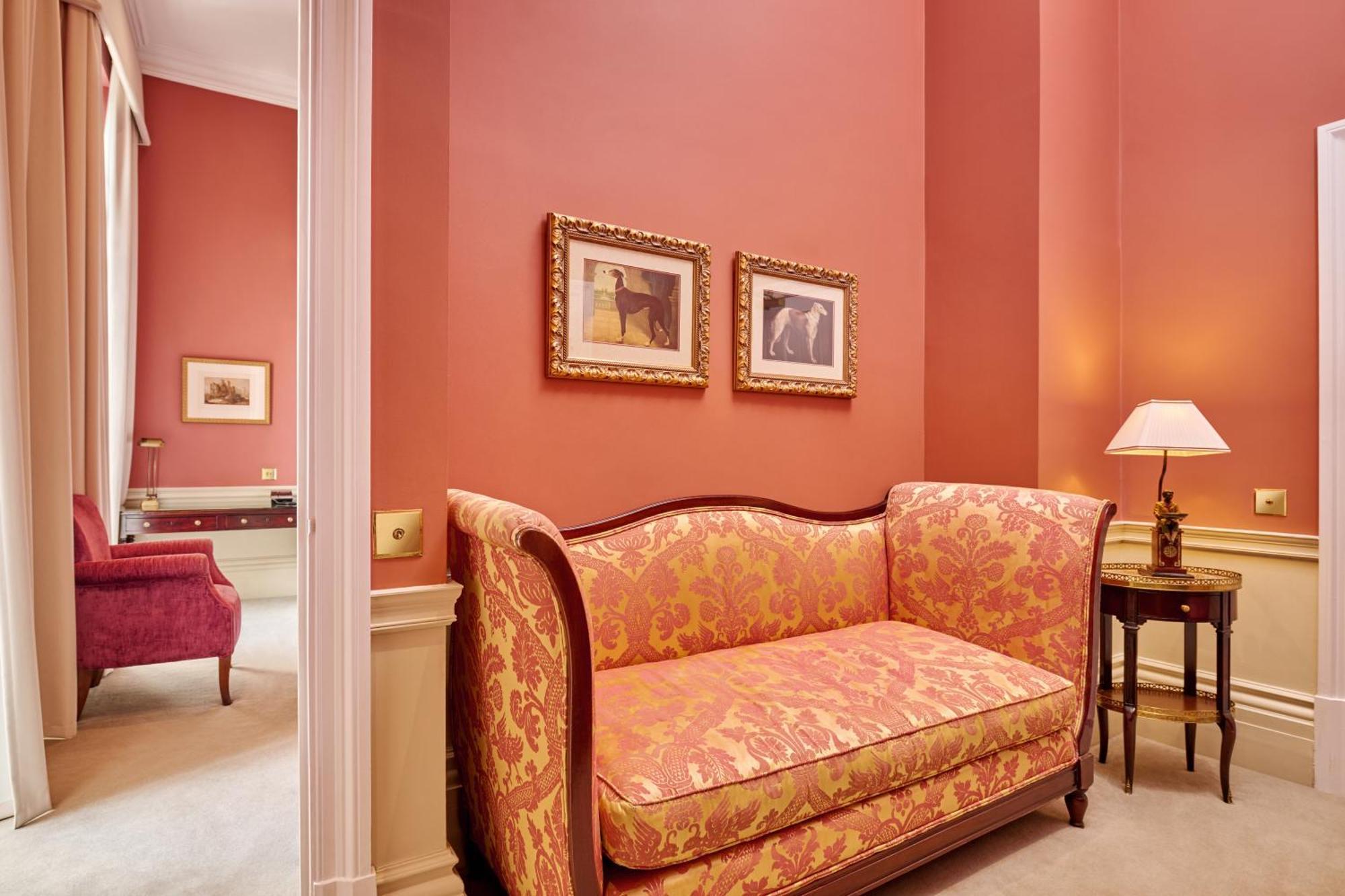 โรซีต เฮาส์ ลอนดอน Hotel ภายนอก รูปภาพ A suite at the hotel
