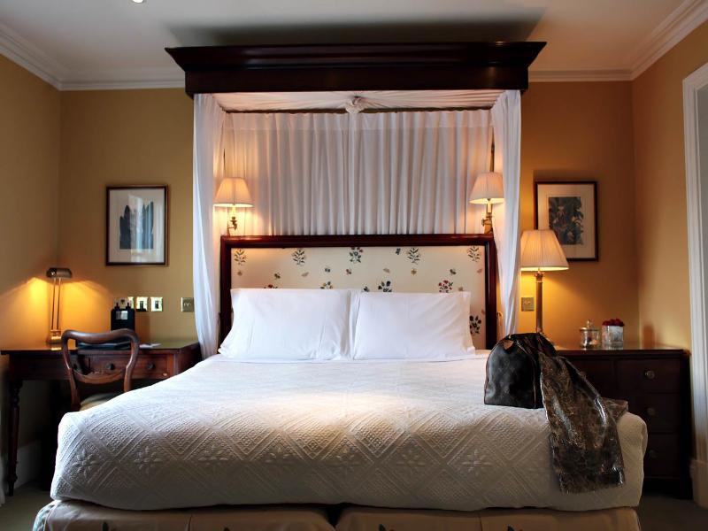 โรซีต เฮาส์ ลอนดอน Hotel ภายนอก รูปภาพ A bedroom at the hotel
